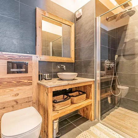 Duplex Pen Men - Les Gets, Proche Du Centre, Jacuzzi, Superbe Vue 公寓 *